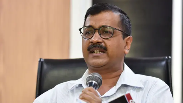 दिल्ली के मुख्यमंत्री अरविंद केजरीवाल