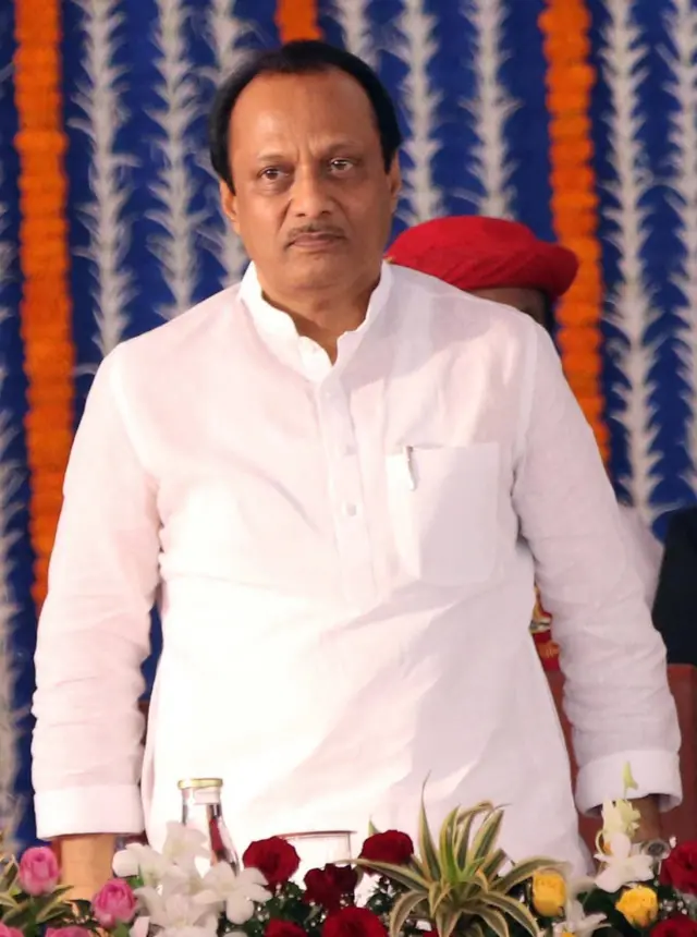 अजित पवार