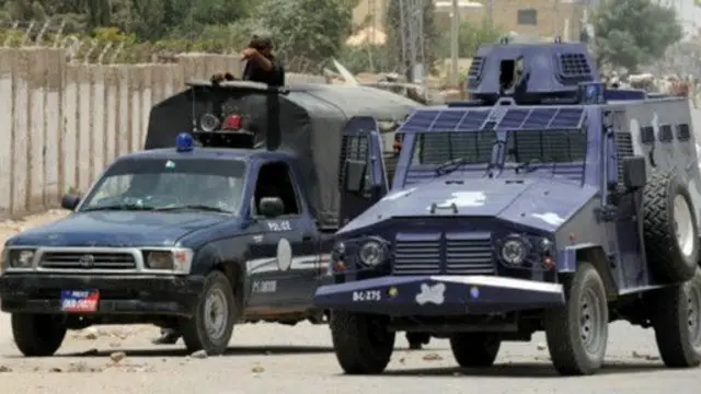 سکیورٹی اہلکار پلاک