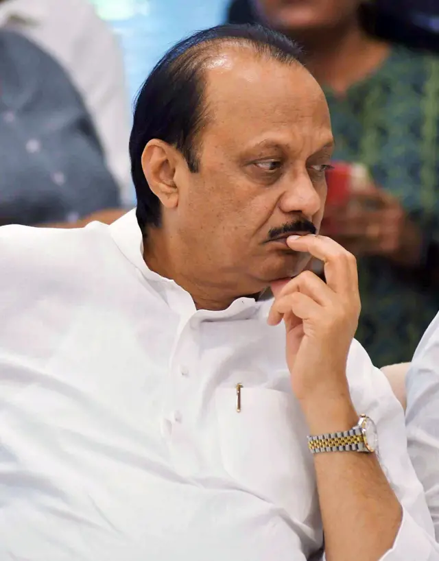अजीत पवार