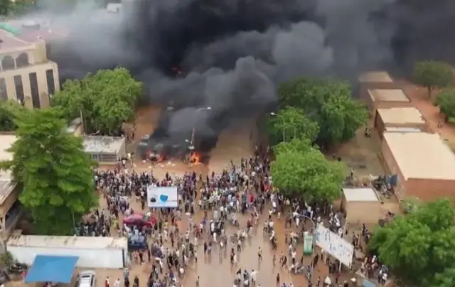 Ndịmmadụ na-eme ngagharịiwe na Niger