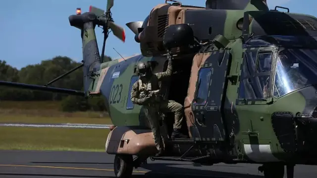 Helikopta ya MRH-90 Taipan, sawa na ile iliyoonekana hapa 2021, ilianguka wakati wa mazoezi ya kijeshi ya usiku.