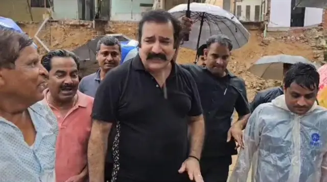 जयपुर में आठ घंटे से तेज़ बारिश जारी