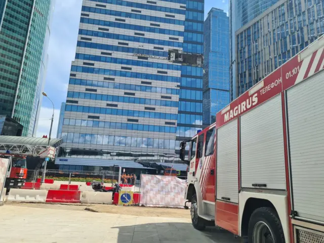 Удар беспилотника в Москва-Сити