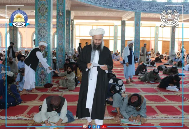 امتحان استادان مراکز تعلیمات دینی در بلخ برگزار شد
