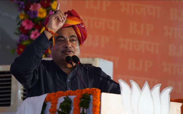नितिन गडकरी