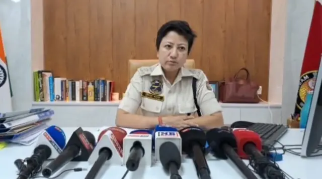 हैलाकांडी जिले की पुलिस अधीक्षक लीना डोले