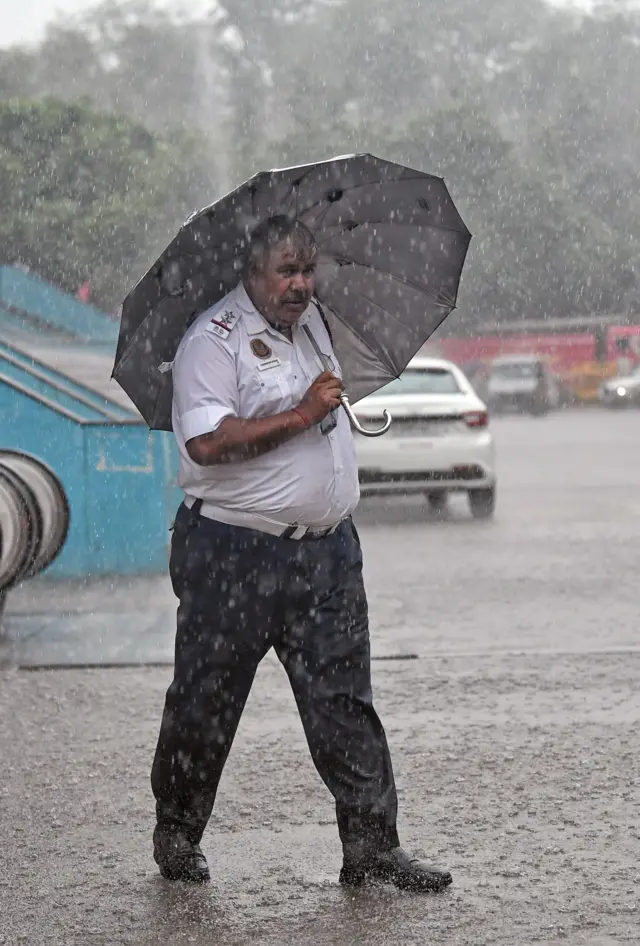 दिल्ली में बारिश