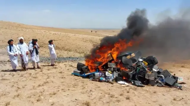Waxay sheegeen in qalabkaan loo adeegsado waxyaabo anshax xumo ah