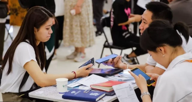 चीन में बेरोज़गारी