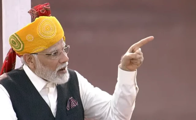 मोदी