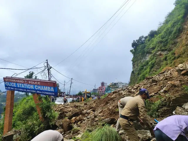 उत्तराखंड: चंबा में हुआ भारी भूस्खलन, मलबे में दबकर 3 की मौत