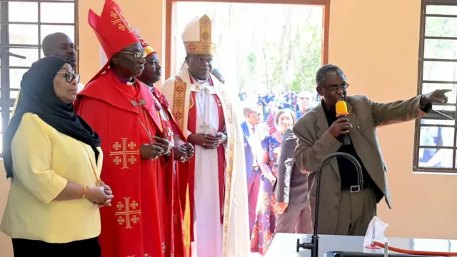 Tutakemea kila inapobidi, tusiambiwe tunachanganya dini na siasa-Askofu Shoo