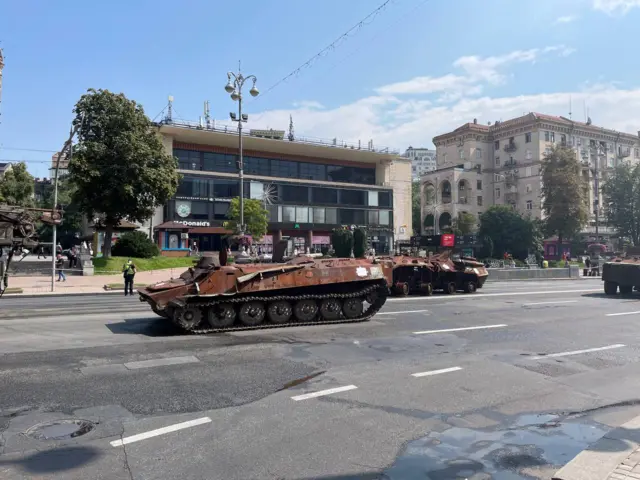 танки