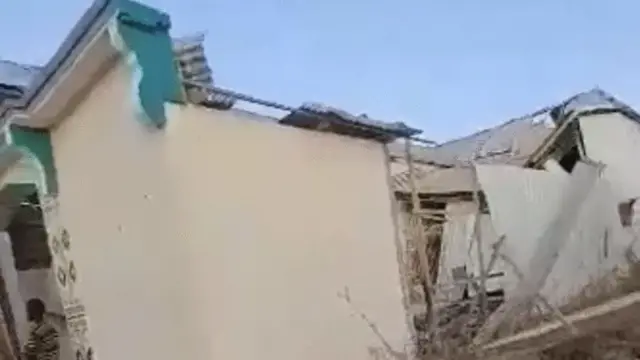 Sawir Qaraxii hore ee sldhiga Kaxda lagu burburiyay