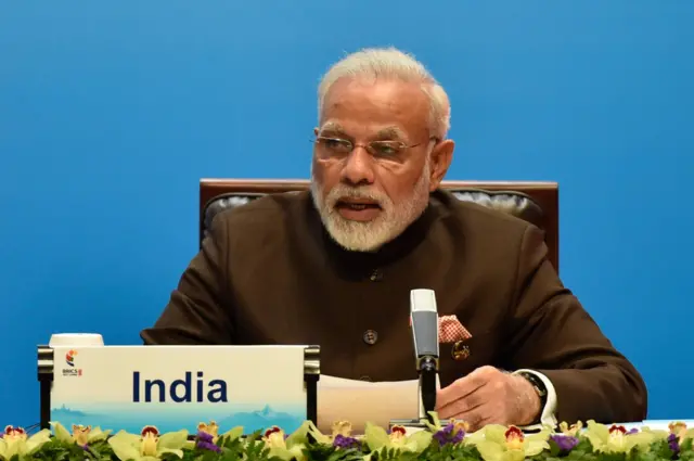 मोदी