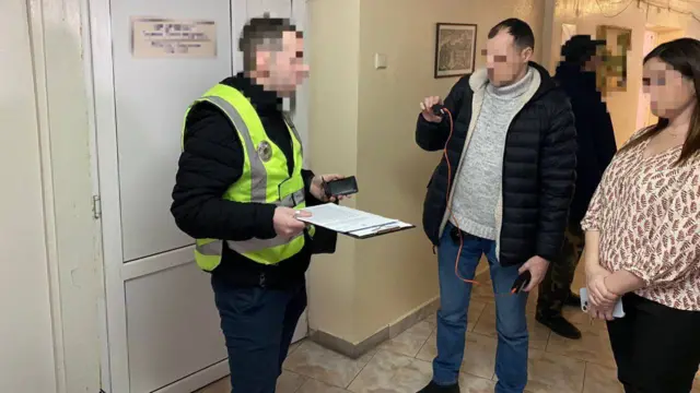 правоохранительные органы работают на месте