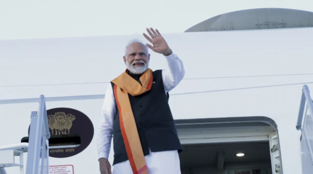 नरेंद्र मोदी