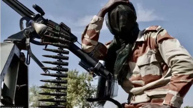 Ndịagha Niger so na ndị na-ebuagha imegide ndị oyi ndụ egwu