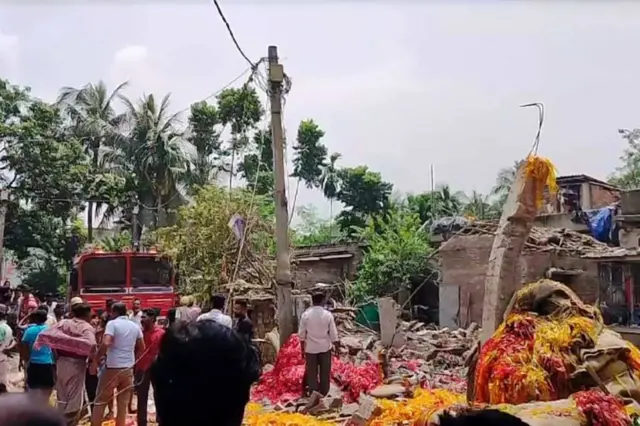 पटाखा फैक्ट्री में धमाका