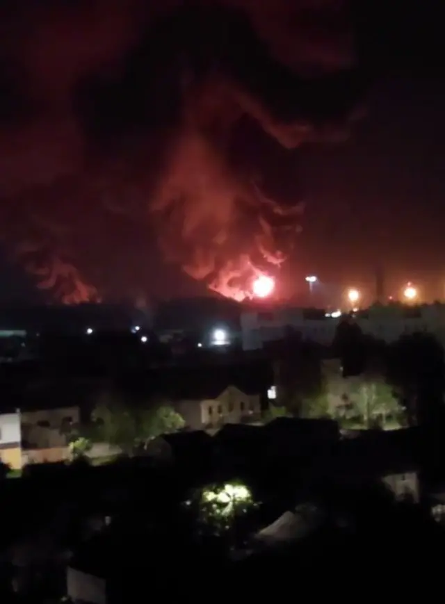 Скриншот одного из видео взрыва в пскове. опубликованных местными жителями в телеграме