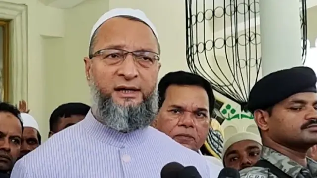 असदुद्दीन ओवैसी