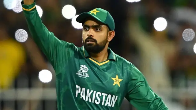 बाबर आज़म