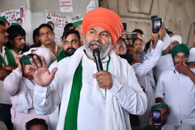 राकेश टिकैत
