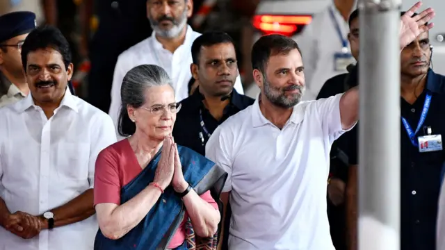 सोनिया गांधी