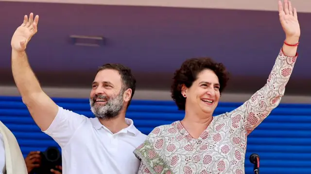 प्रियंका गांधी , राहुल गांधी