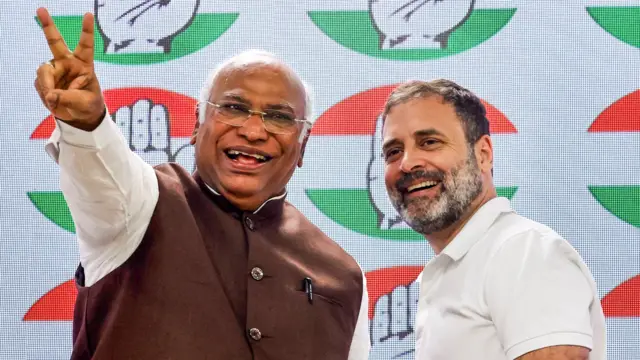 राहुल गांधी और मल्लिकार्जुन खड़गे