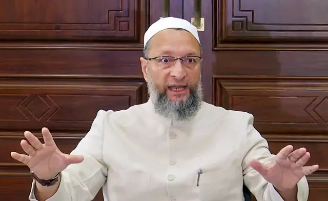 असदुद्दीन ओवैसी