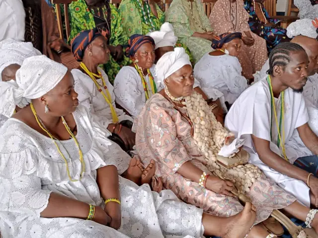 Awọn eeyan nibi ayẹyẹ naa
