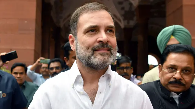 राहुल गांधी