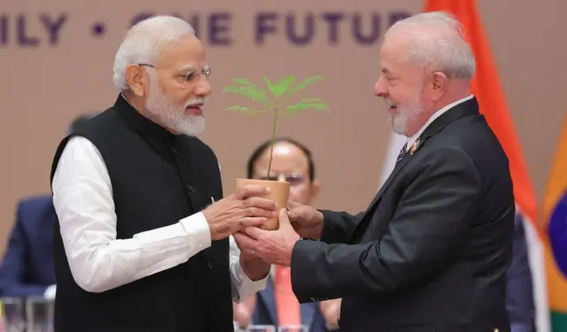 मोदी और डा सिल्वा