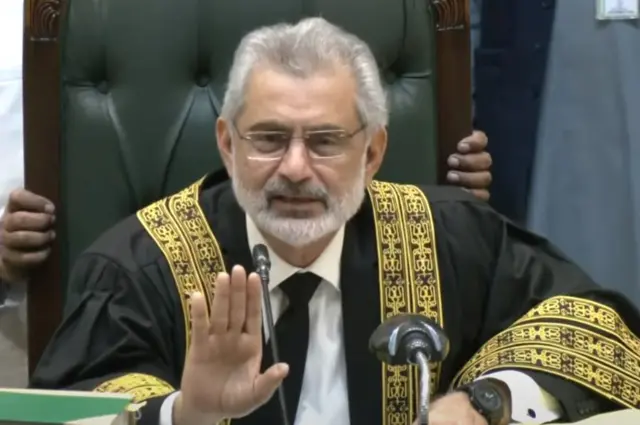 چیف جسٹس قاضی فائز عیسیٰ