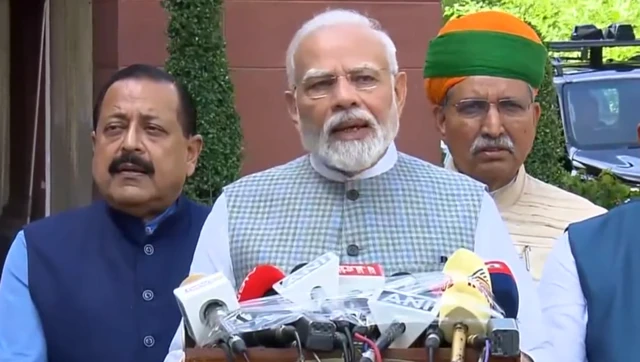 मोदी