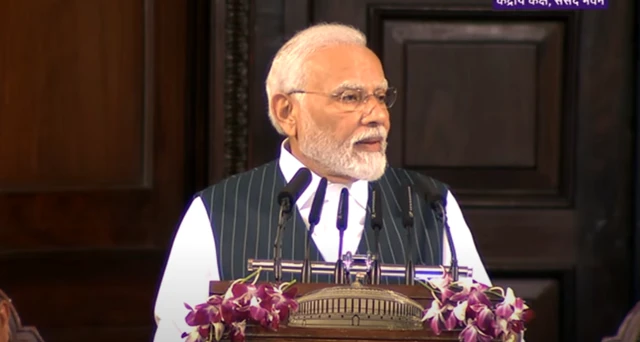 मोदी