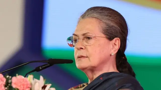 सोनिया गांधी