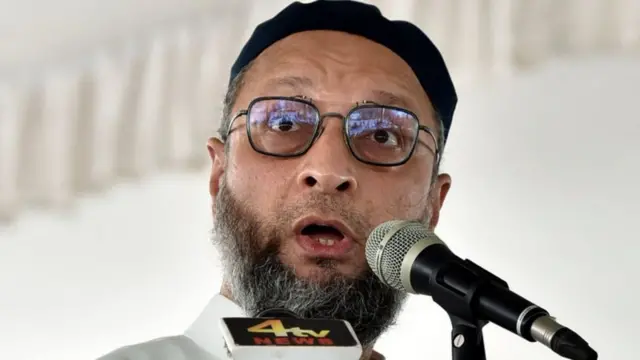 असदुद्दीन ओवैसी