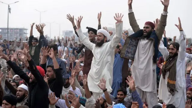 فیض اباد دھرنا