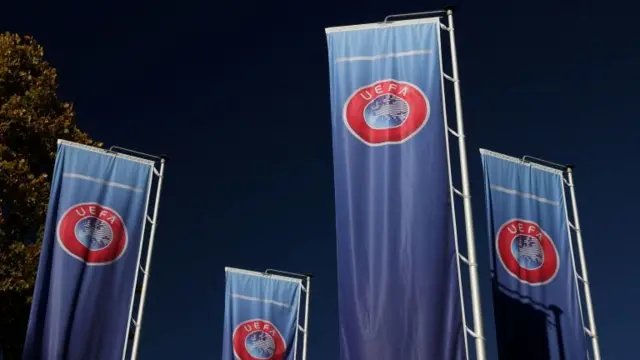 Флаги УЕФА