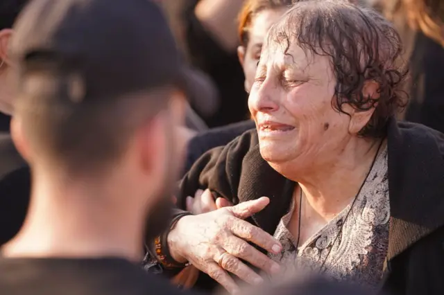 خلال جنازة الضحايا