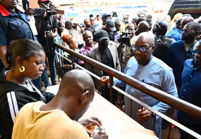 Godwin Obaseki na-atụ vootu