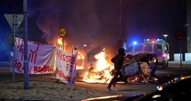 स्वीडन में हिंसा