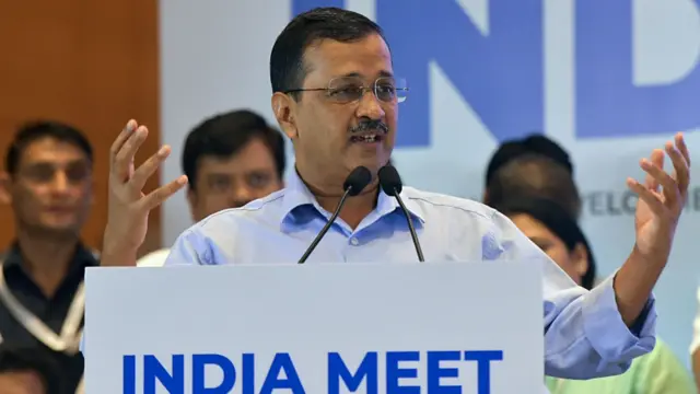 दिल्ली के मुख्यमंत्री अरविंद केजरीवाल