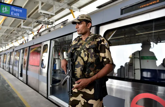 दिल्ली मेट्रो