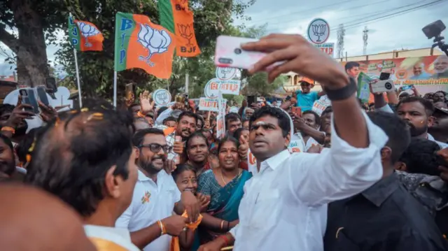 कर्नाटक के बीजेपी नेता के अन्नामलाई