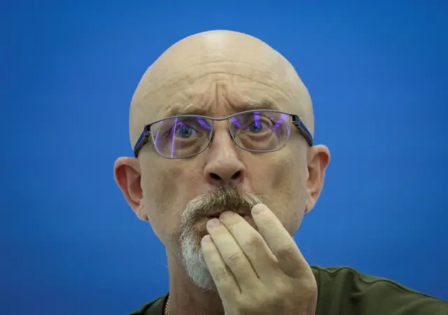 Резников
