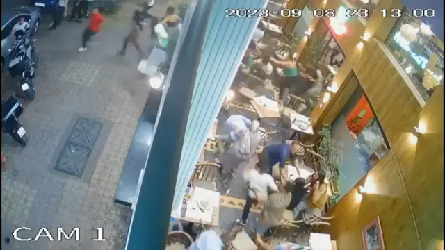 مقهى في مراكش لحظة وقوع الزلزال